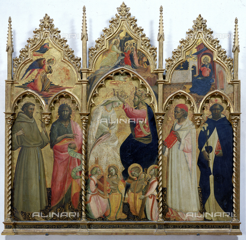 AGC-F-000620-0000 - Painting by Giovanni del Ponte of the Coronation of the Virgin. In the central part of the panel Christ enthroned crowns the Virgin. At their feet four musician Angels. On the left Saint Francis of Assisi and Saint John the Baptist. On the right an unidentified saint and Saint Dominic. In the three gables scenes from the life of Christ and the Madonna - Date of photography: 1992 - Alinari Archives, Florence