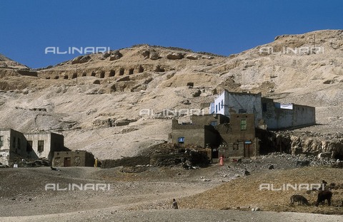 AIS-F-026488-0000 - EGYPT. QUENA. Dayr al-Bahri. Valley of the Kings. Egyptian art. New Kingdom. - Vannini / Iberfoto/Archivi Alinari