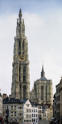 AIS-F-064727-0000 - BELGIUM. FLANDERS. ANTWERP. Antwerp. The city and the gothic cathedral in the background (14th-16th c.), outstanding the tower, with a spire on the top (123 m.). - Paul Maeyaert / Iberfoto/Archivi Alinari