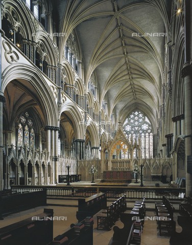 AIS-F-064859-0000 - Lincoln Cathedral. 1192-1549. UNITED KINGDOM. ENGLAND. Lincoln. Cathedral. Center nave from the choir. Gothic art. Architecture. - Paul Maeyaert / Iberfoto/Archivi Alinari
