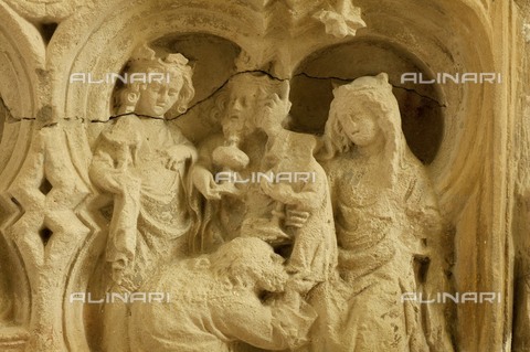 AIS-F-208776-0000 - Sarcofago, particolare, Abbazia di Fontenay, Borgogna - Paul Maeyaert / Iberfoto/Archivi Alinari