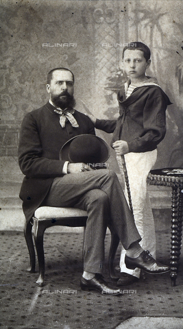 ARC-F-004187-0000 - Portrait of prince Carlos of Bourbon and his son - Date of photography: 1880 ca. - Alinari Archives, Florence