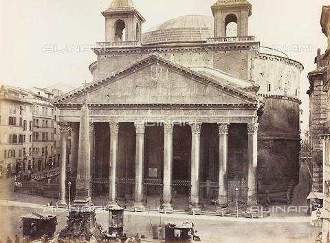 AVQ-A-000092-0031 - The Pantheon, Rome - Date of photography: 1871 - Alinari Archives, Florence