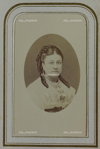 AVQ-A-000127-0068 - Ritratto della Contessa Digerini Nuti, carte de visite - Data dello scatto: 1870-1880 - Archivi Alinari, Firenze