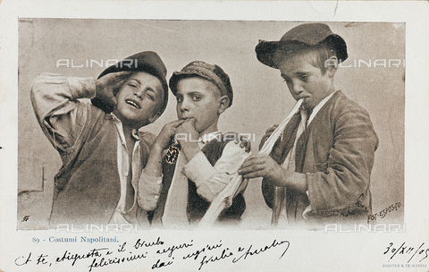 AVQ-A-000216-0052 - Portrait of three children, postcard - Date of photography: 1909 - Alinari Archives, Florence