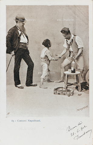 AVQ-A-000216-0075 - Costumes of Naples. Portrait of two men and a boy, postcard - Date of photography: 1902 - Alinari Archives, Florence