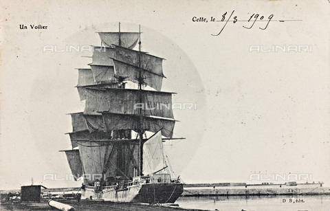 AVQ-A-000217-0064 - Sailing ship in Sète; postcard - Date of photography: 1909 - Alinari Archives, Florence