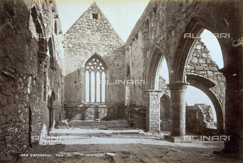 AVQ-A-000223-0067 - The ruins of the Abbey of Iona in the inner Hebrides, Scotland - Date of photography: 1860-1880 ca. - Alinari Archives, Florence