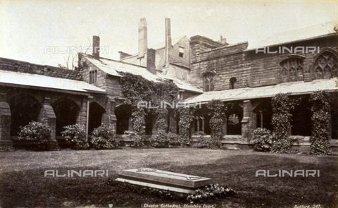 AVQ-A-000223-0108 - The cloister of the Cathedral of Chester in England - Date of photography: 1870-1888 - Alinari Archives, Florence