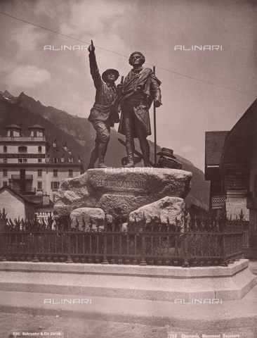 AVQ-A-000402-0055 - The monument to Mr. De Saussure and Jacques Balmat in Chamonix - Date of photography: 1910 ca. - Alinari Archives, Florence