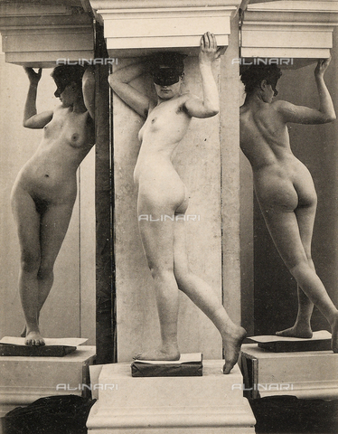 AVQ-A-000438-0079 - Nudo femminile in forma di cariatide - Data dello scatto: 1925 ca. - Archivi Alinari, Firenze
