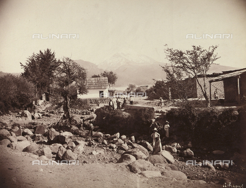 AVQ-A-000480-0030 - Village at the foot of the volcano Popocatepetl, near Mexico Ameca-Meca - Date of photography: 1896 - Alinari Archives, Florence