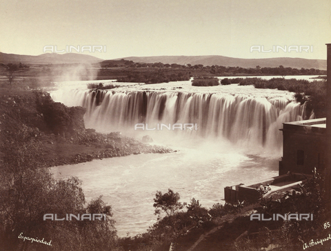 AVQ-A-000480-0034 - Juanacatlan Falls in the State of Jalisco in Mexico - Date of photography: 1896 - Alinari Archives, Florence