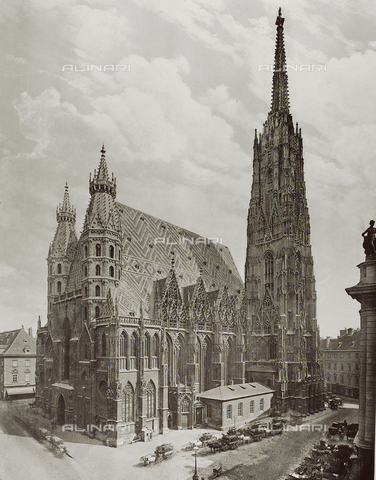 AVQ-A-000671-0008 - St. Stephen's Cathedral (Stephansdom) in Vienna.  Photograph taken from "Album von Wien" edited by V. A. Heck of Vienna, printed by M. Jaffé of Vienna - Date of photography: 1905 ca. - Alinari Archives, Florence