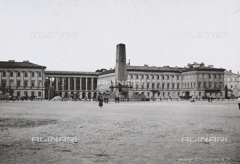 AVQ-A-000879-0013 - A view of the Square and the Palace of Saxony, Warsaw, Poland - Date of photography: 1903 - Alinari Archives, Florence