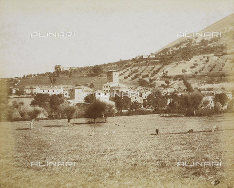 AVQ-A-000921-0007 - The town of Scheggia - Date of photography: 1899 - Gabba Raccolta Acquisto / Alinari Archives, Florence