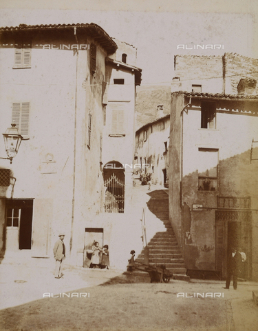 AVQ-A-000921-0011 - Via della Rocca in Gualdo Tadino - Date of photography: 1899 - Gabba Raccolta Acquisto / Alinari Archives, Florence