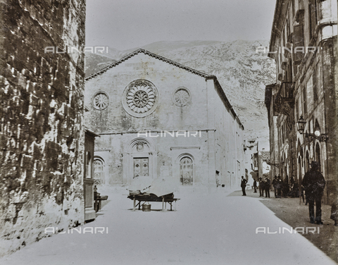 AVQ-A-000921-0016 - The Cathedral (Church of St. Benedict) in Gualdo Tadino - Date of photography: 08-09/1899 - Alinari Archives, Florence