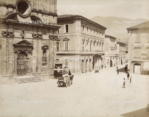 AVQ-A-000921-0028 - Piazza Vittorio Emanuele and Via Tacito, Terni - Date of photography: 1899 - Gabba Raccolta Acquisto / Alinari Archives, Florence