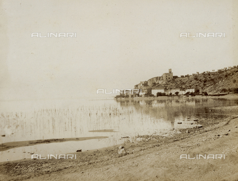 AVQ-A-000921-0039 - View of Passignano sul Trasimeno - Date of photography: 1898-1899 - Gabba Raccolta Acquisto / Alinari Archives, Florence