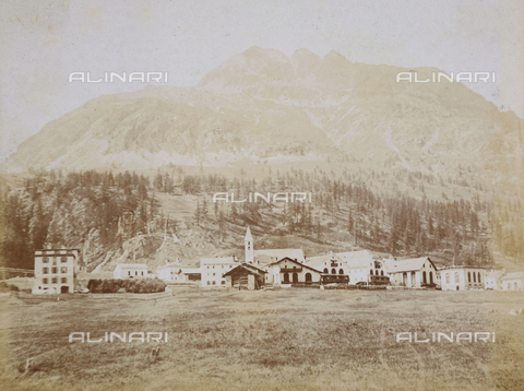 AVQ-A-000921-0054 - Silvaplana in the Engadina valley, Switzerland - Date of photography: 1898 - Gabba Raccolta Acquisto / Alinari Archives, Florence