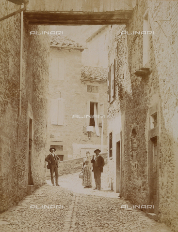 AVQ-A-000921-0073 - Via Mercato del grano, Porretta - Date of photography: 1898-1899 - Gabba Raccolta Acquisto / Alinari Archives, Florence