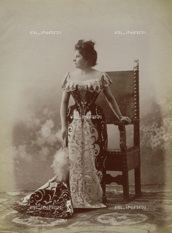 AVQ-A-001055-0076 - Actress of the theater - Date of photography: 1900 ca. - Alinari Archives, Florence
