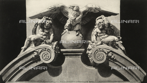 AVQ-A-001263-0039 - The decorative furnishings of the Nouveau Louvre and the Palace des Tuileries, Paris: carving depicting putti located on the facade of the Flora Pavilion - Date of photography: 1855 ca. - Alinari Archives, Florence
