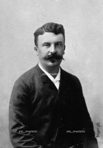 AVQ-A-001391-0292 - Half-length portrait of the famous French author Guy de Maupassant - Date of photography: 1883-1893 - Alinari Archives, Florence
