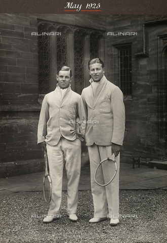 AVQ-A-001414-0007 - Winning students in the tennis tournament at the University of Cambridge in 1925 - Date of photography: 05/1925 - Alinari Archives, Florence