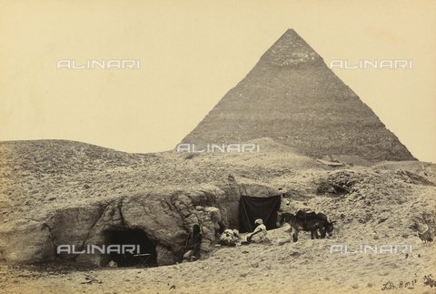 AVQ-A-001437-0067 - "Egypt and Palestine": pyramids of Chefren and tombs in the fortress at Giza, Upper Egypt - Date of photography: 1857 - Alinari Archives, Florence