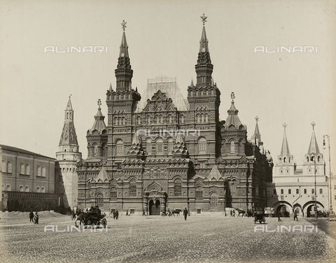 AVQ-A-001446-0011 - 'Souvenir de Moscou'.  Building of the Museum of History in Moscow - Date of photography: 1880 ca. - Alinari Archives, Florence