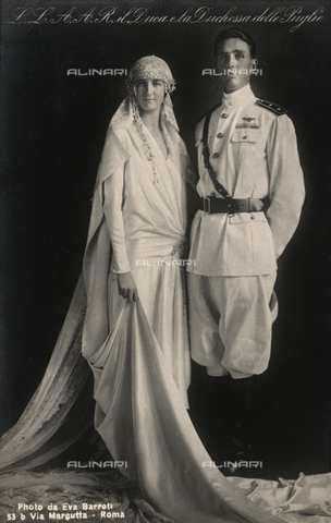 AVQ-A-001519-0086 - Anna di Francia and Amedeo di Savoia, Duchess and Duke of Puglia, on the day of their wedding - Date of photography: 1927 - Alinari Archives, Florence