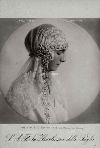 AVQ-A-001519-0087 - Anna di Francia, Duchess of Puglia, on the day of her wedding - Date of photography: 1927 - Alinari Archives, Florence