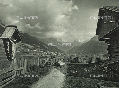AVQ-A-001889-0016 - Val di Fassa in the Dolomites - Date of photography: 1925-1930 ca. - Alinari Archives, Florence
