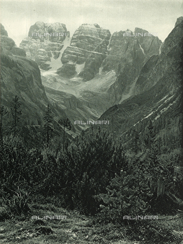 AVQ-A-001889-0046 - Mount Cristallo seen from Carbonin - Date of photography: 1925-1930 - Alinari Archives, Florence
