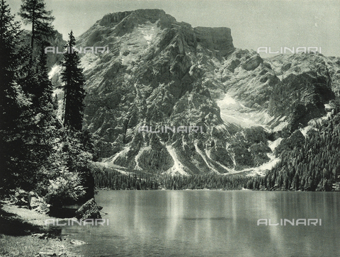AVQ-A-001889-0051 - Lake Braies with Sasso la Porta - Date of photography: 1925-1930 - Alinari Archives, Florence