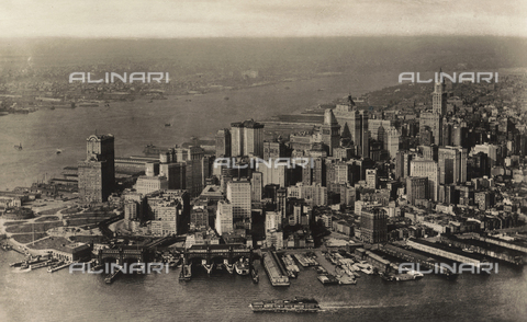 AVQ-A-001988-0011 - View of the Southern point of Manhattan, New York - Date of photography: 1940 ca. - Alinari Archives, Florence