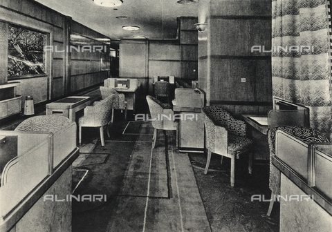 AVQ-A-002346-0022 - R.M.S. Queen Mary: one of the salons of the transatlantic Queen Mary - Date of photography: 1936 - Alinari Archives, Florence