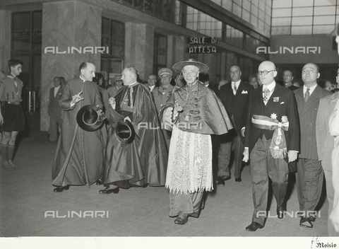 AVQ-A-002364-0004 - XIV National Eucharistic Congress of Turin: Cardinal Ildefonso Schuster, papal liaison, at Porta Nuova - Date of photography: 1953 - Alinari Archives, Florence