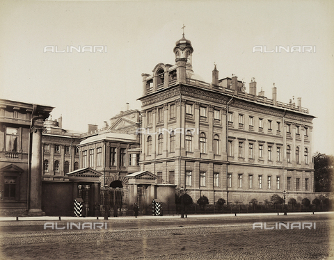 AVQ-A-002408-0013 - A building in St. Petersburg, Russia - Date of photography: 1890-1900 ca. - Alinari Archives, Florence