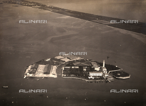 AVQ-A-002434-0053 - Island of Venice - Date of photography: 1918 - Alinari Archives, Florence