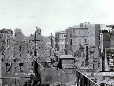 AVQ-A-002695-0019 - View from above of several buildings in the center of Alexandria, Egypt, partially destroyed by the shelling of 1882 - Date of photography: 1882 - Alinari Archives, Florence