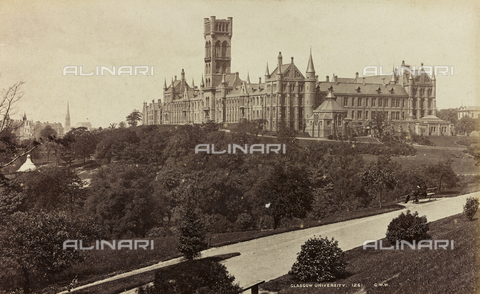 AVQ-A-002803-0019 - Album "Voyage en Ecosse Septembre 1880": View of the University of Glasgow - Date of photography: 19/09/1880 - Alinari Archives, Florence
