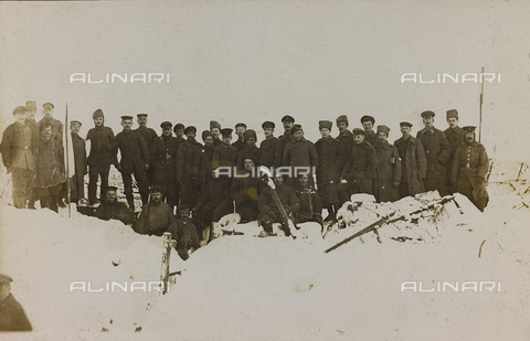 AVQ-A-002988-0072 - First World War: the 'Ukraine in the years 1914-1916 during the invasion of the German army. Group of soldiers - Date of photography: 1914-1916 - Alinari Archives, Florence