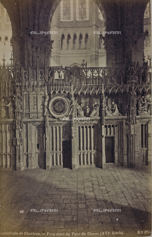 AVQ-A-003173-0041 - Il coro della Cattedrale di Chartres, particolare - Data dello scatto: 1880-1890 - Archivi Alinari, Firenze