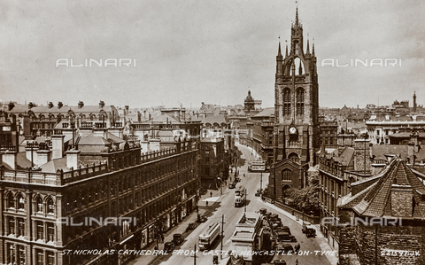 AVQ-A-003198-0047 - View of St. Nicholas Cathedral from Newcastle Castle - Date of photography: 1930-02/07/1931 - Alinari Archives, Florence