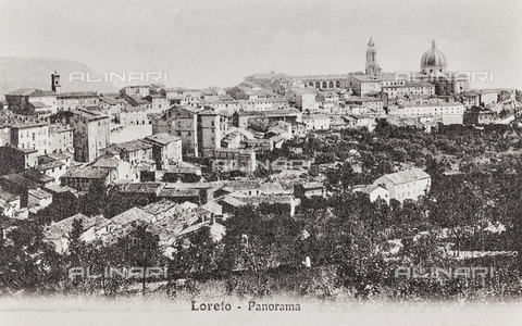 AVQ-A-003227-0064 - Panorama di Loreto - Data dello scatto: 1900-1910 - Archivi Alinari, Firenze