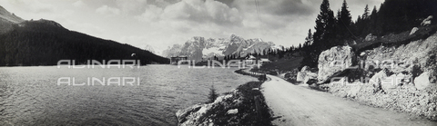 AVQ-A-003235-0010 - Lake Misurina, Cortina d'Ampezzo - Date of photography: 1910 ca. - Alinari Archives, Florence