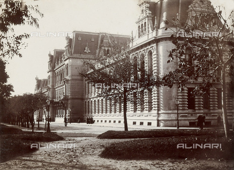 AVQ-A-003264-0010 - The Ministry of Education building, Buenos Aires - Date of photography: 1900 - Alinari Archives, Florence